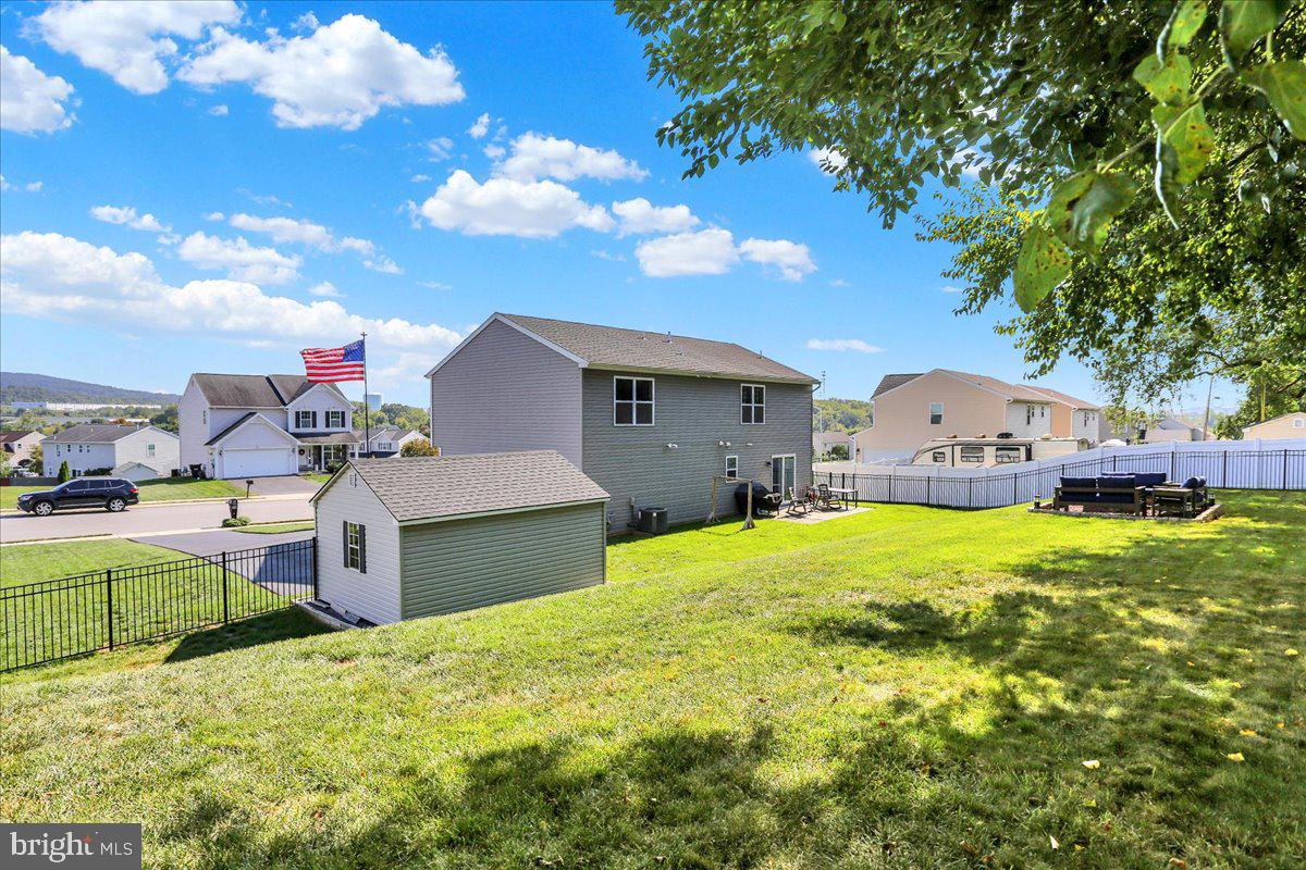 82 Nantucket Dr Property Photo 37