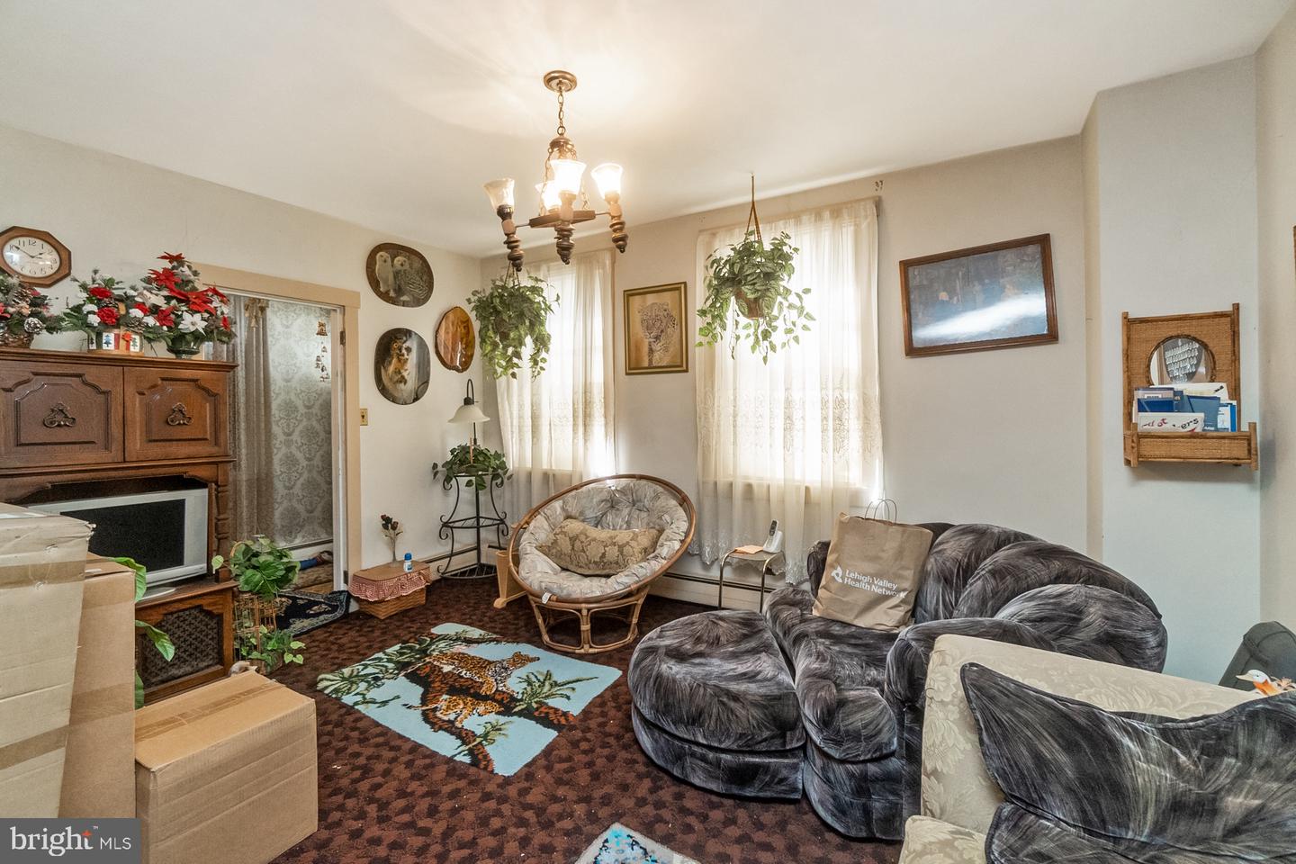 107 S Home Ave Property Photo 43