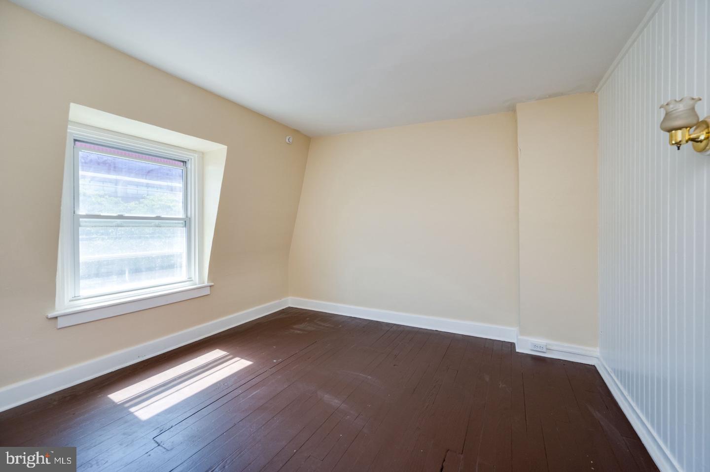 531 Chestnut St Property Photo 27