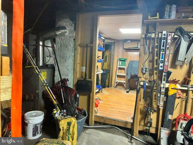 2549 Grant St Property Photo 15