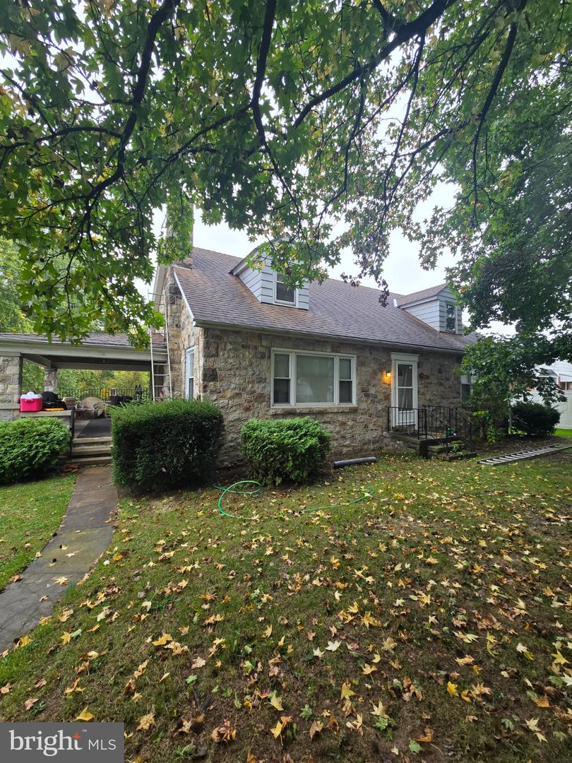 5692 Allentown Pike Property Photo 1
