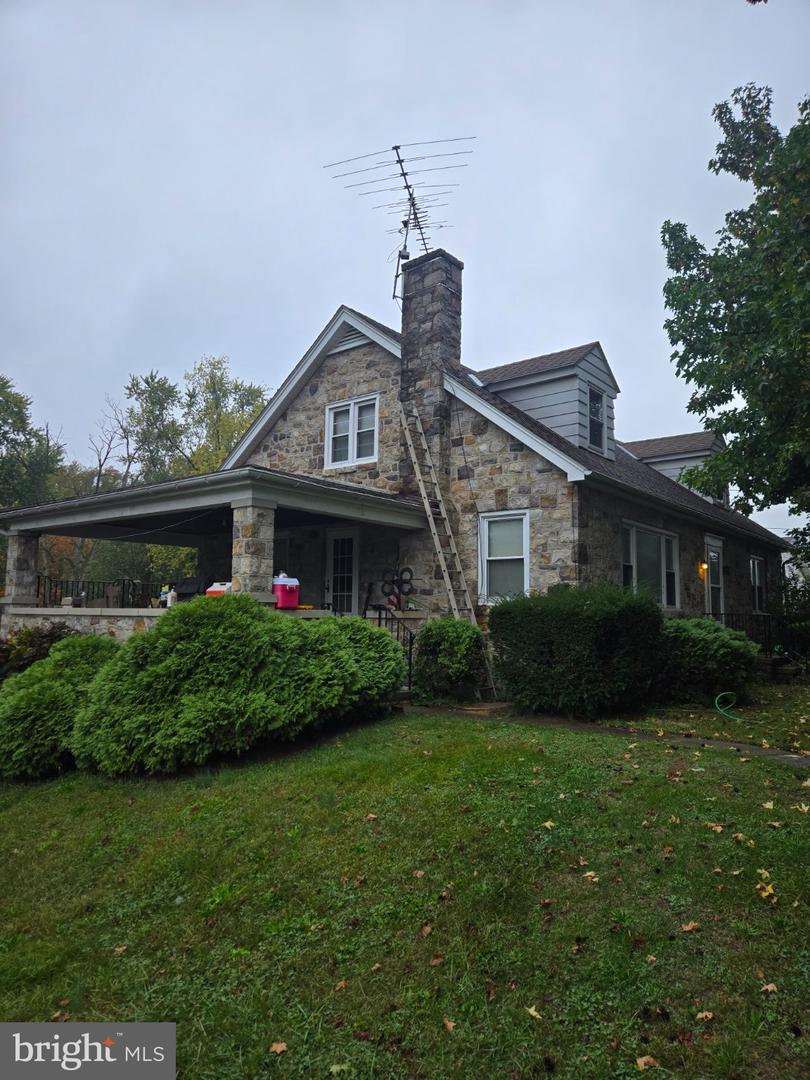 5692 Allentown Pike Property Photo 4
