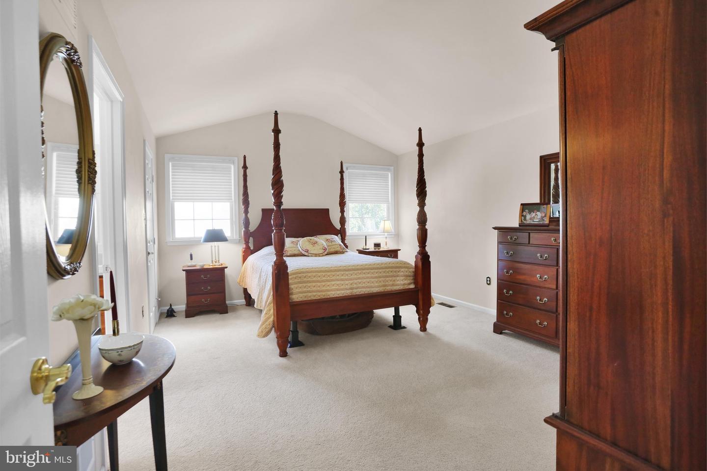 24 Pickwick Pl Property Photo 34
