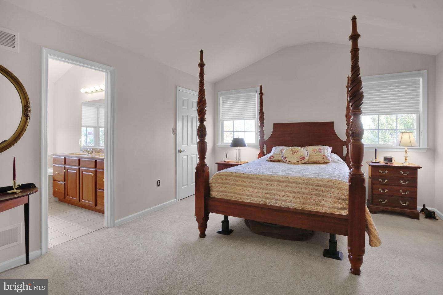 24 Pickwick Pl Property Photo 36