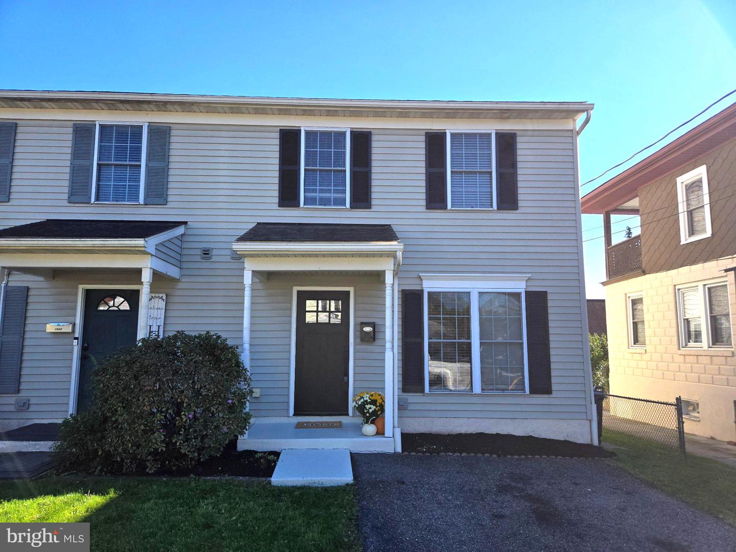 1522-a Duke St Property Photo 1