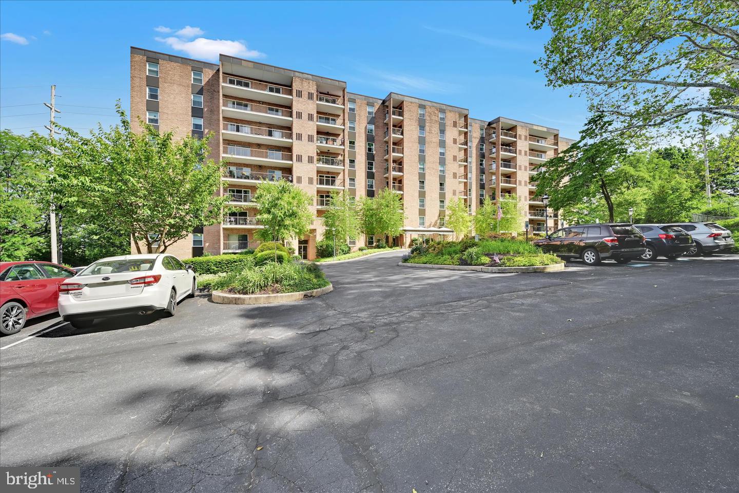 1375 Pershing Blvd #104 Property Photo 1