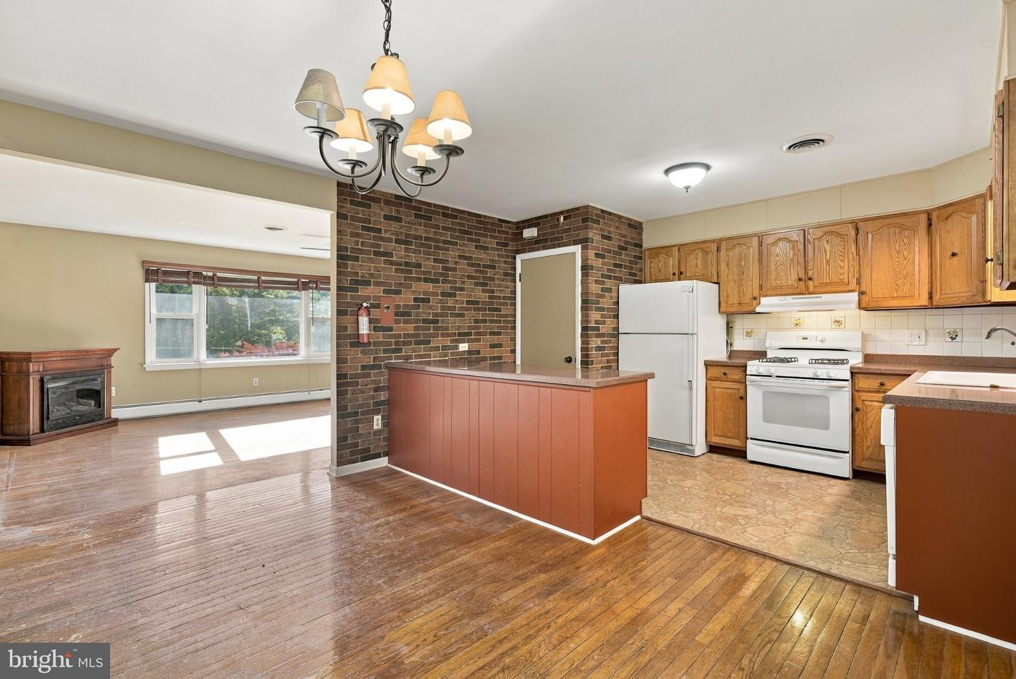 1712 Friedensburg Rd Property Photo 11