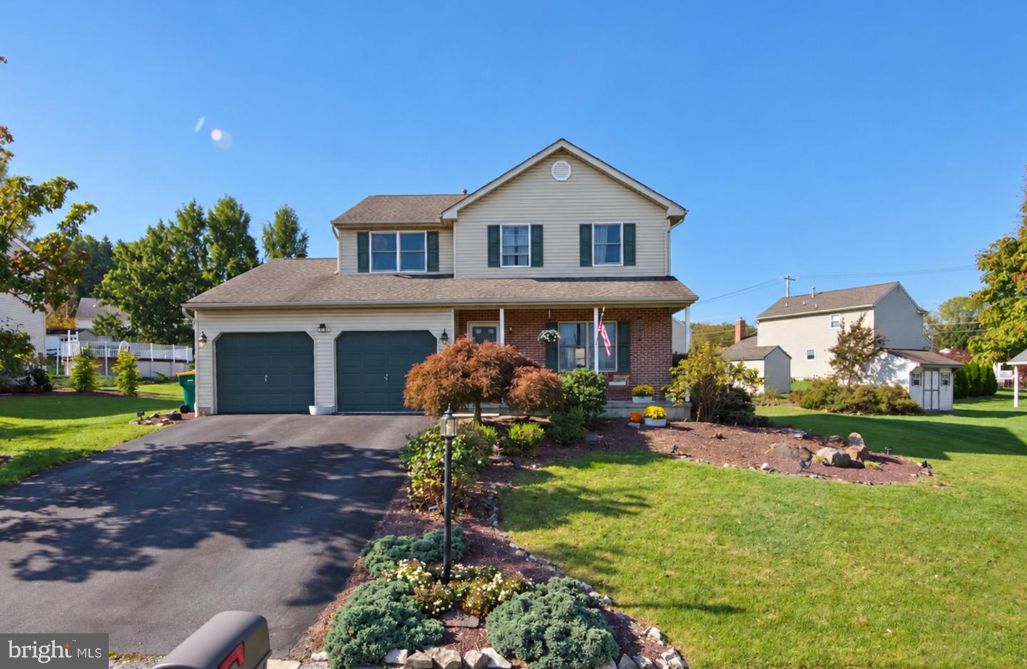 2726 BEACON DR