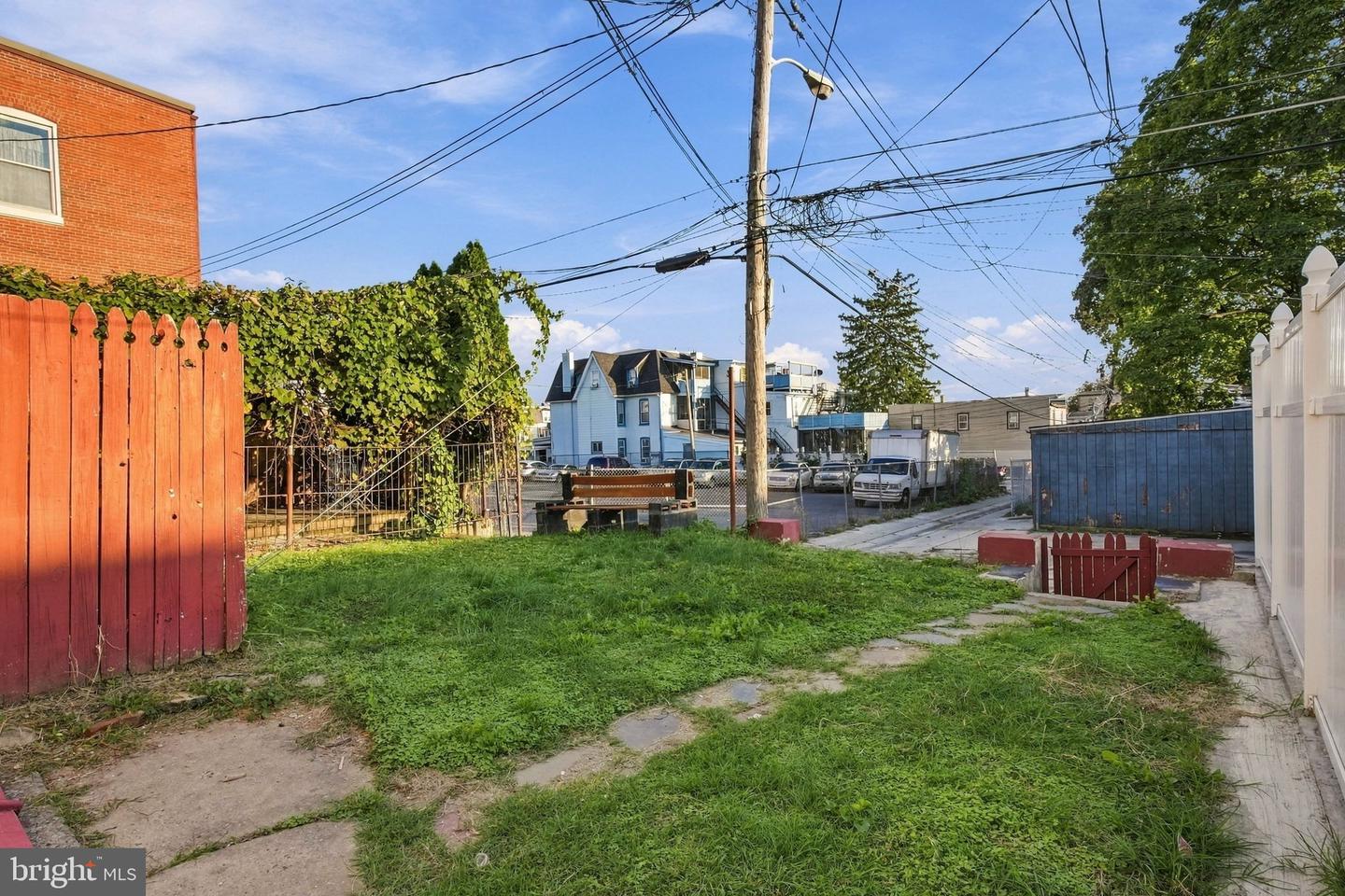 116 W Windsor St Property Photo 30