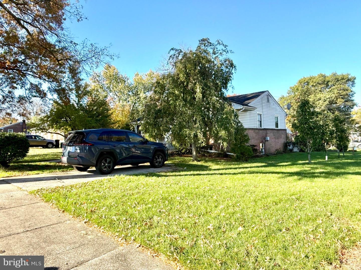 18 Virginia Ave Property Photo 3