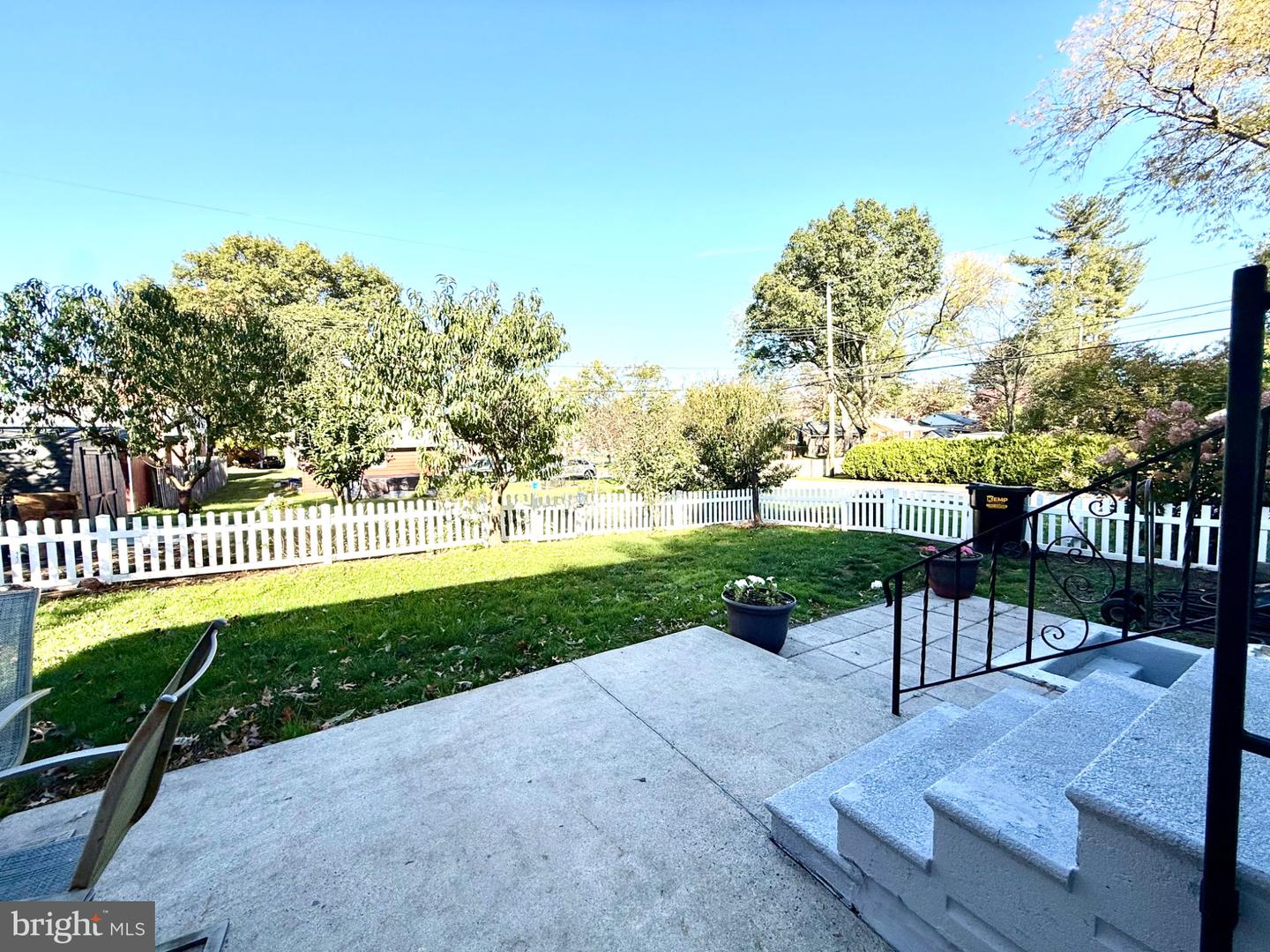 18 Virginia Ave Property Photo 11