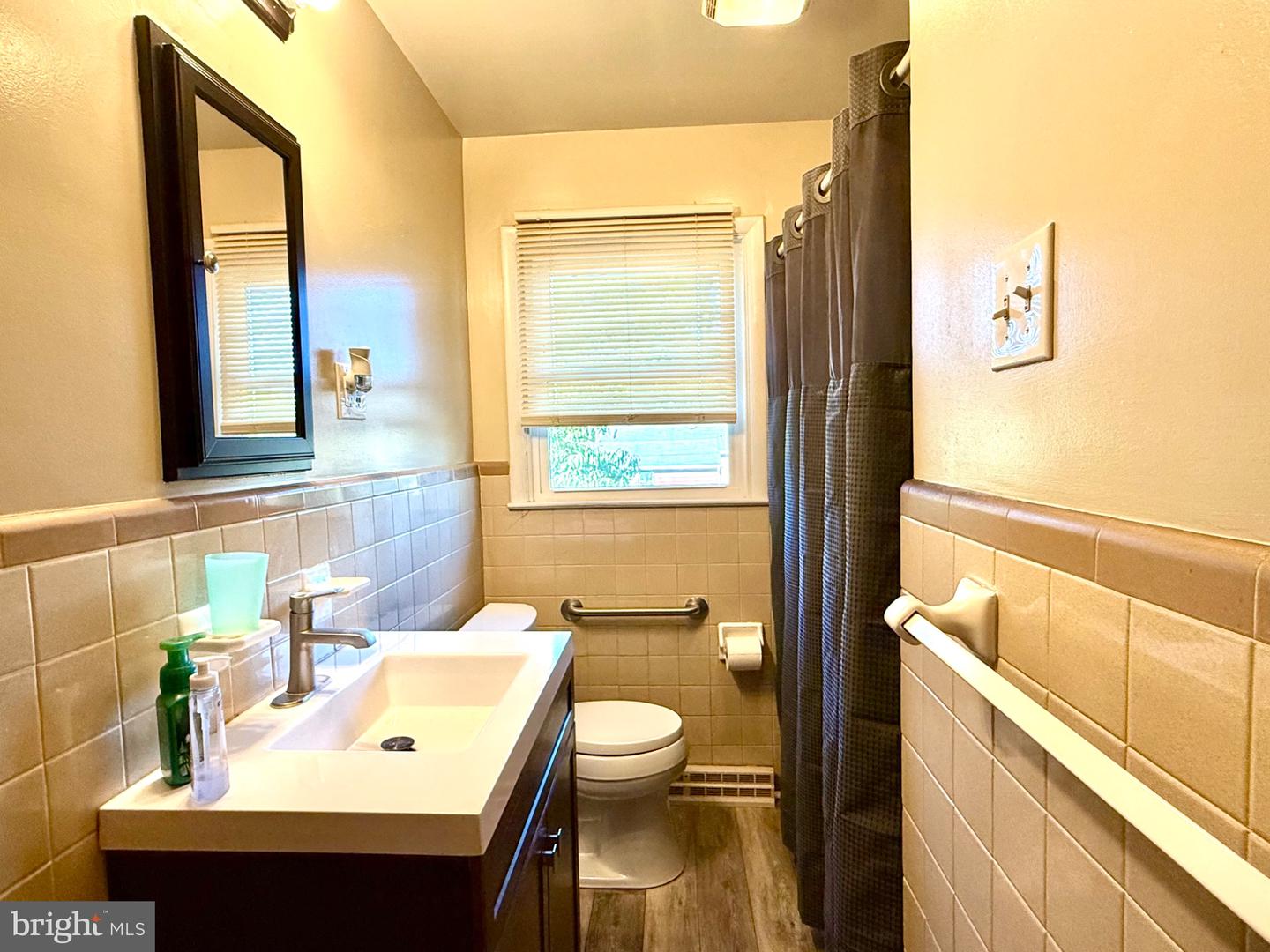 18 Virginia Ave Property Photo 26