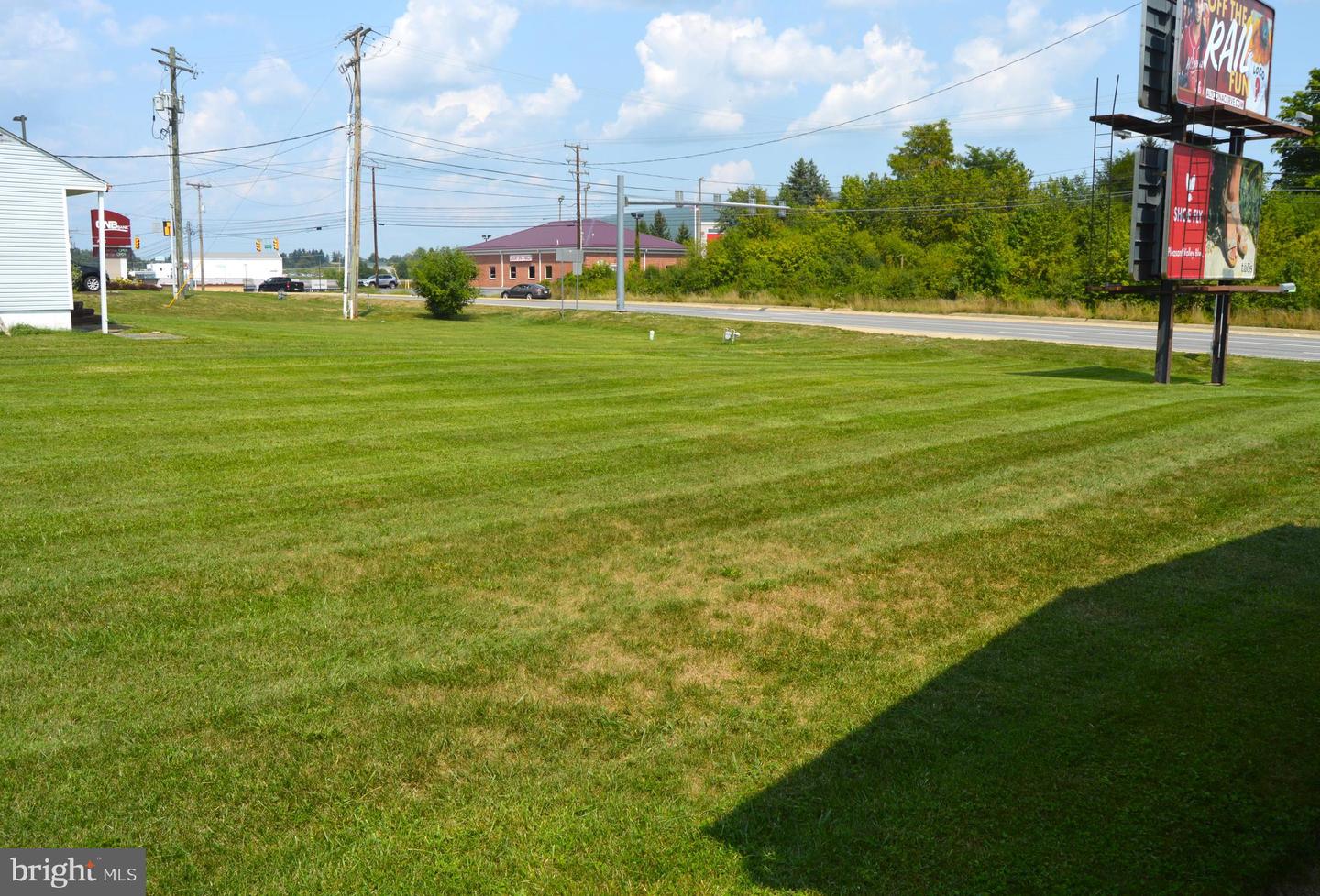 2411 Plank Rd Property Photo 7