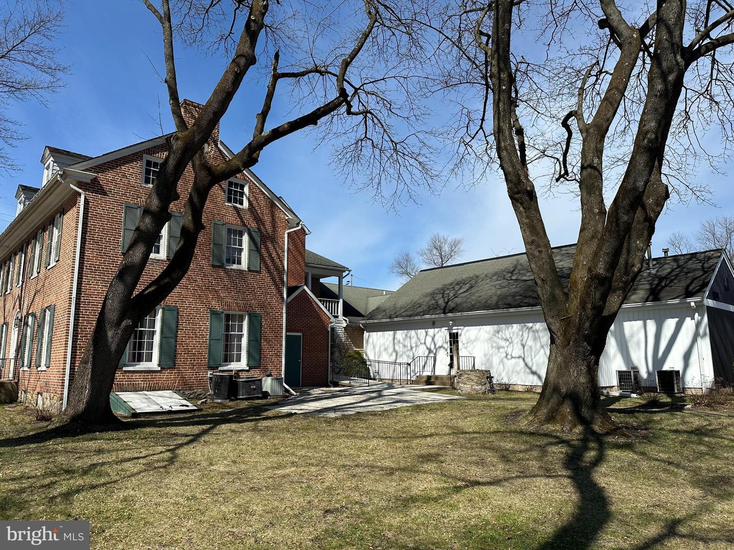 1 Main St. Property Photo 4