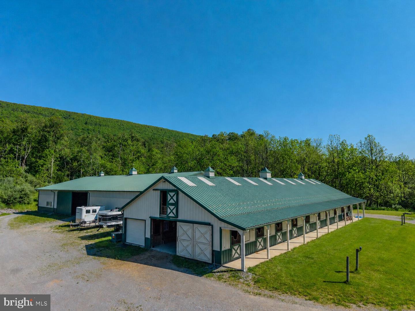 4503 Scotch Valley Rd Property Photo 2