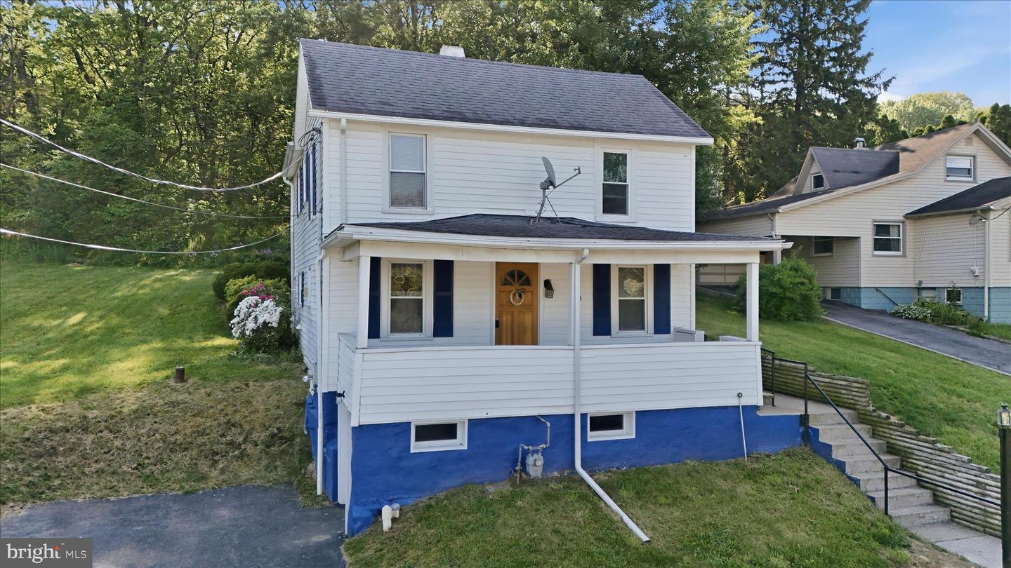 615 Jade Ave Property Photo 4