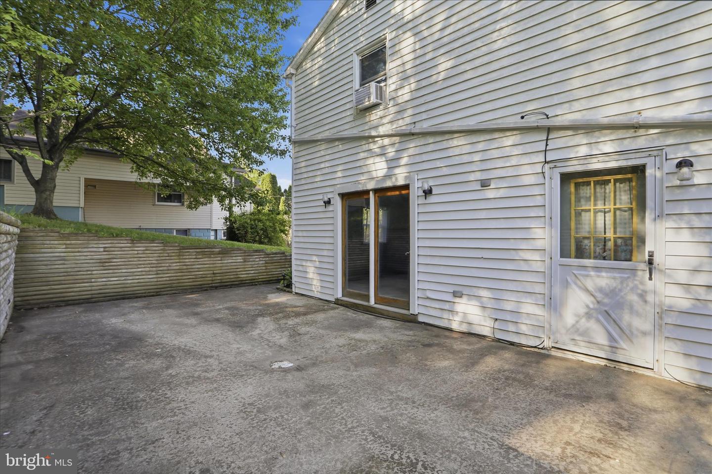 615 Jade Ave Property Photo 38