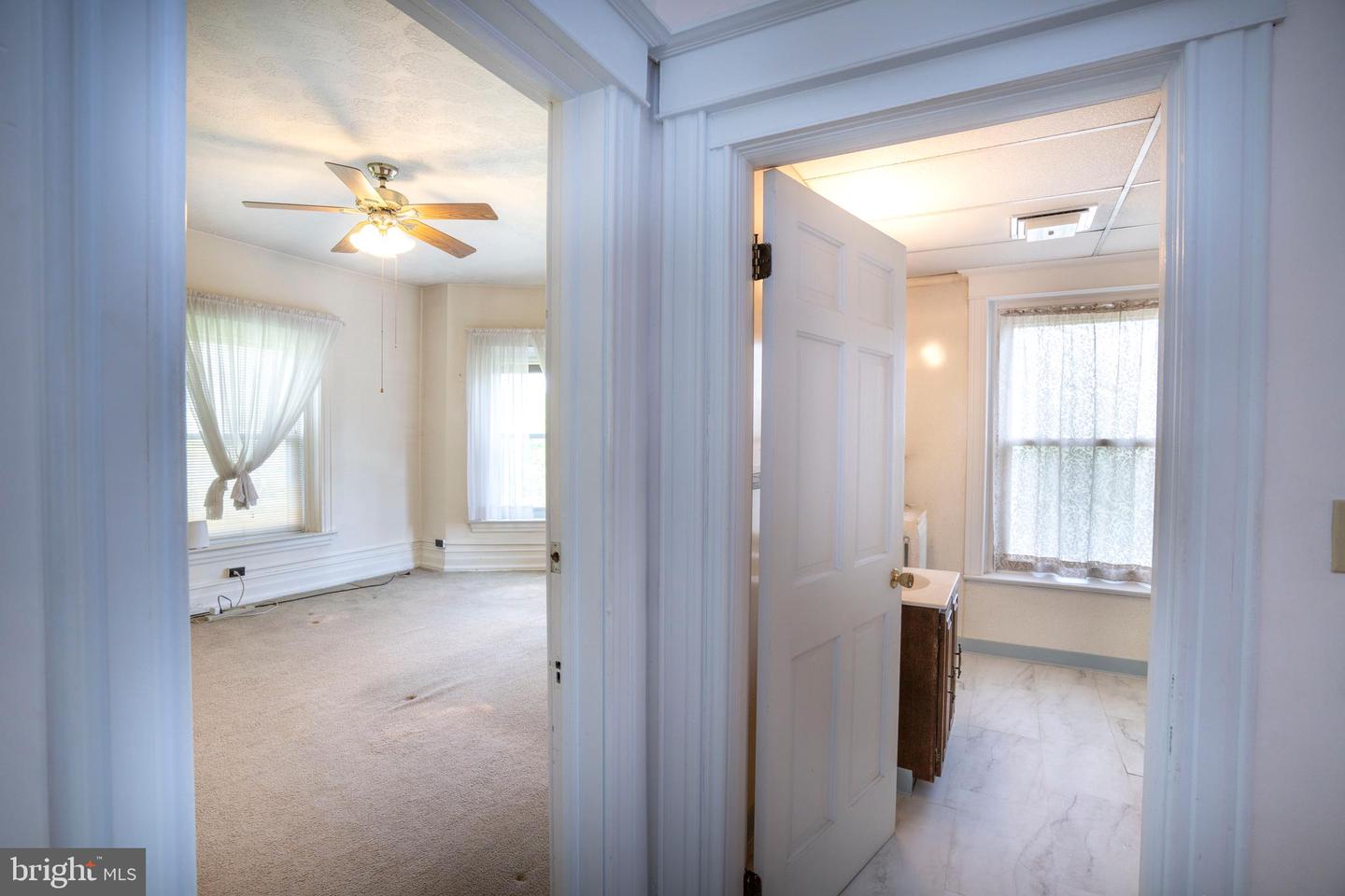 501 Walnut St Property Photo 38