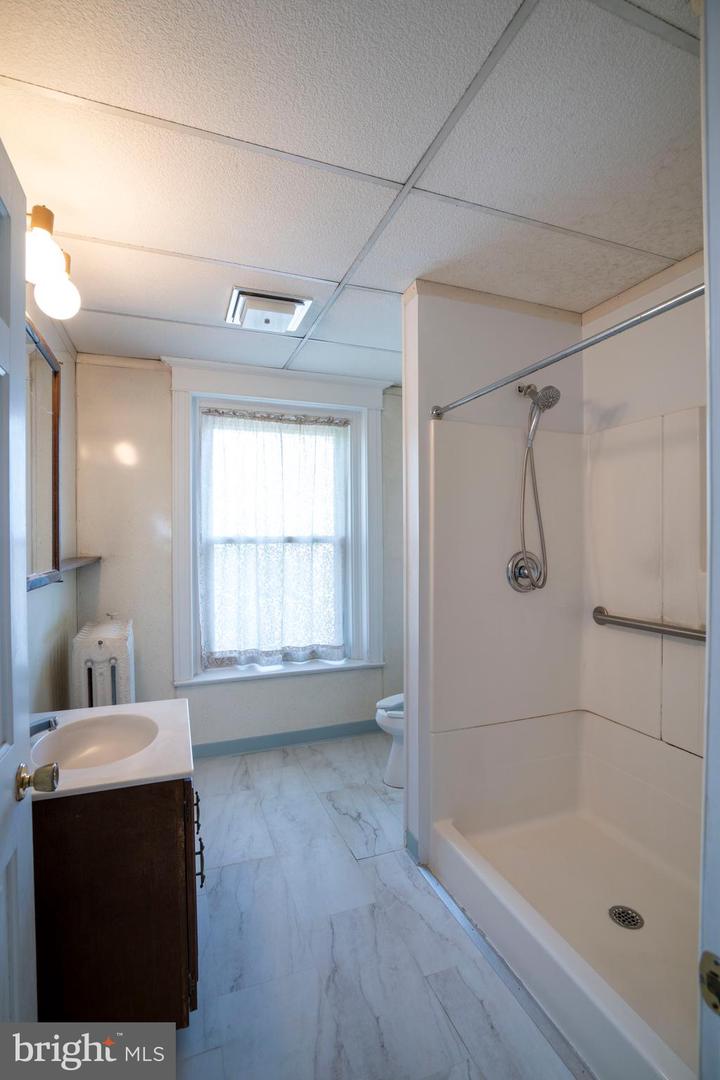 501 Walnut St Property Photo 39