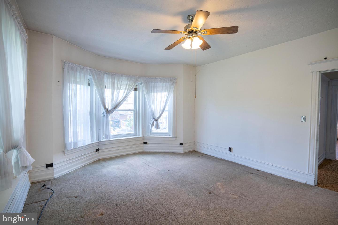 501 Walnut St Property Photo 41