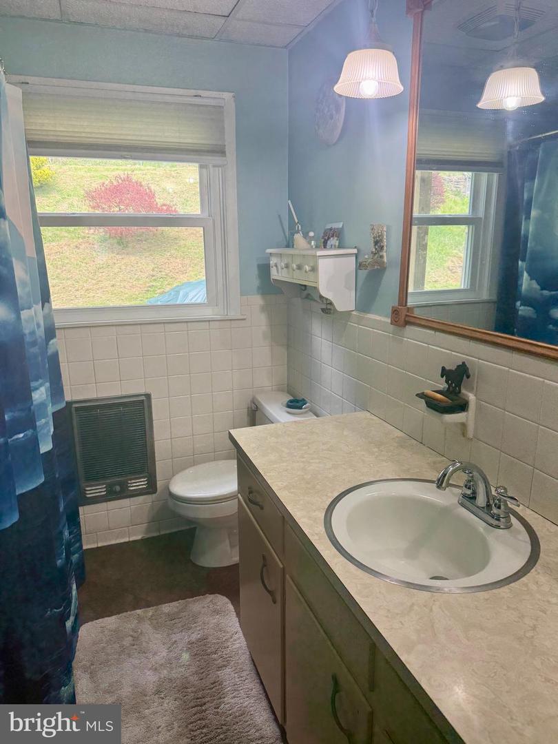 1217 Cameron Avenue Property Photo 8