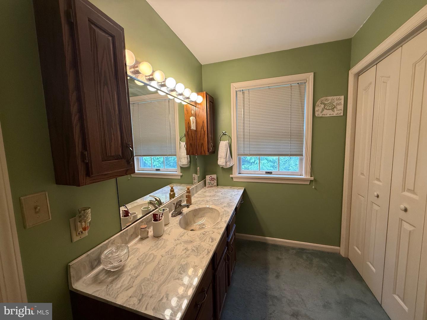 300 E Penn Ave Property Photo 44