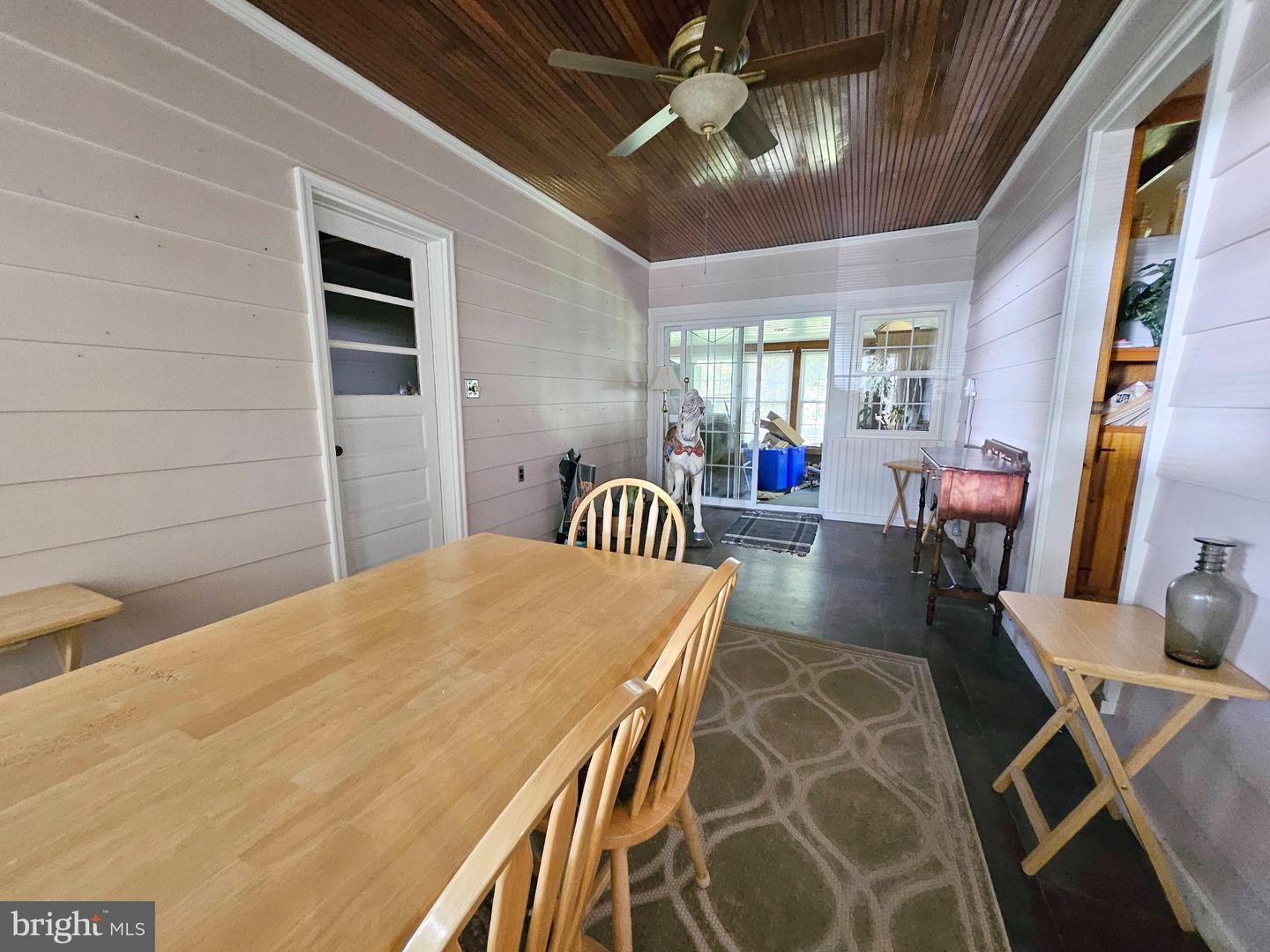 602 4th St Property Photo 11