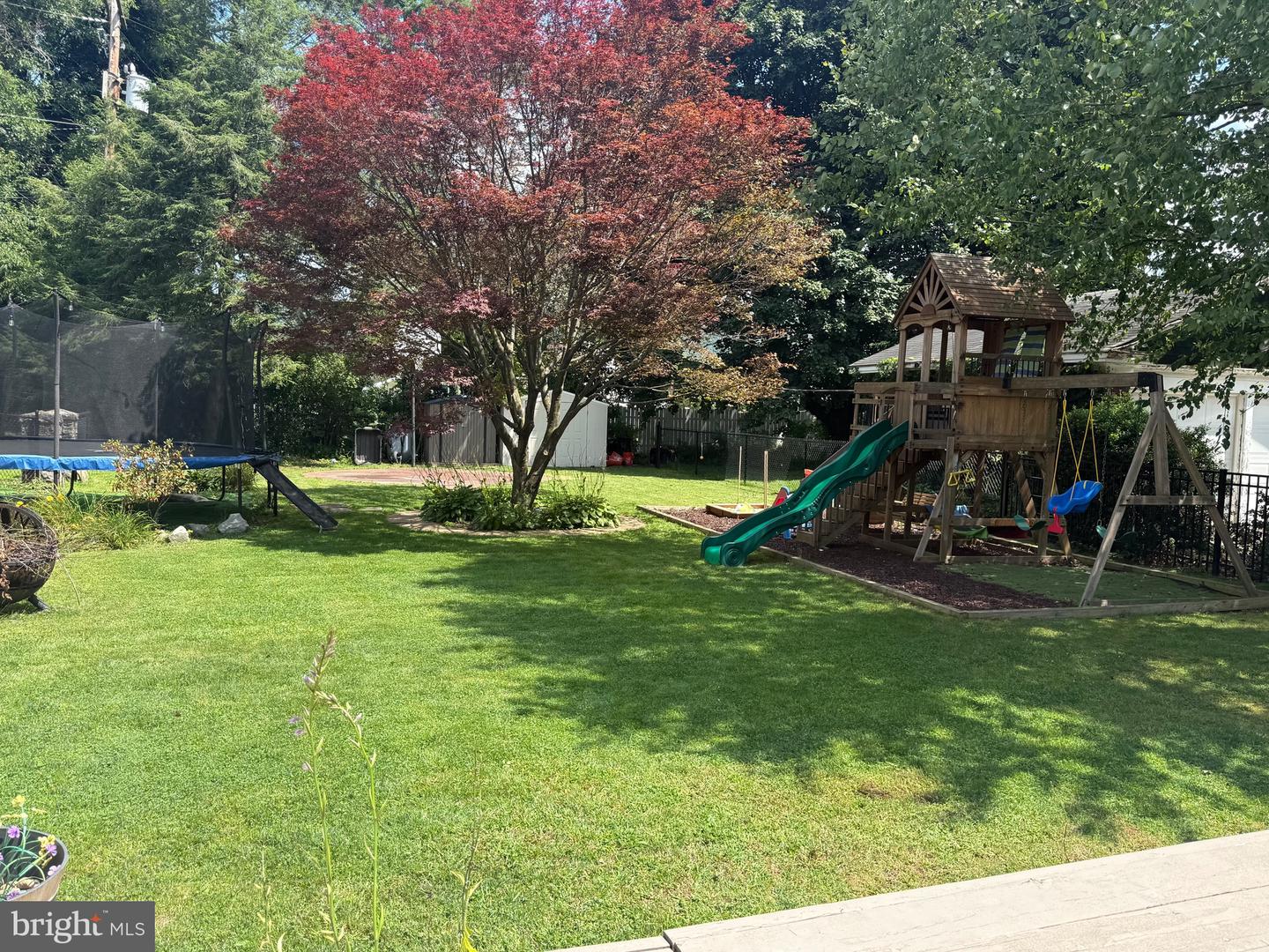 205 Aldrich Ave Property Photo 15