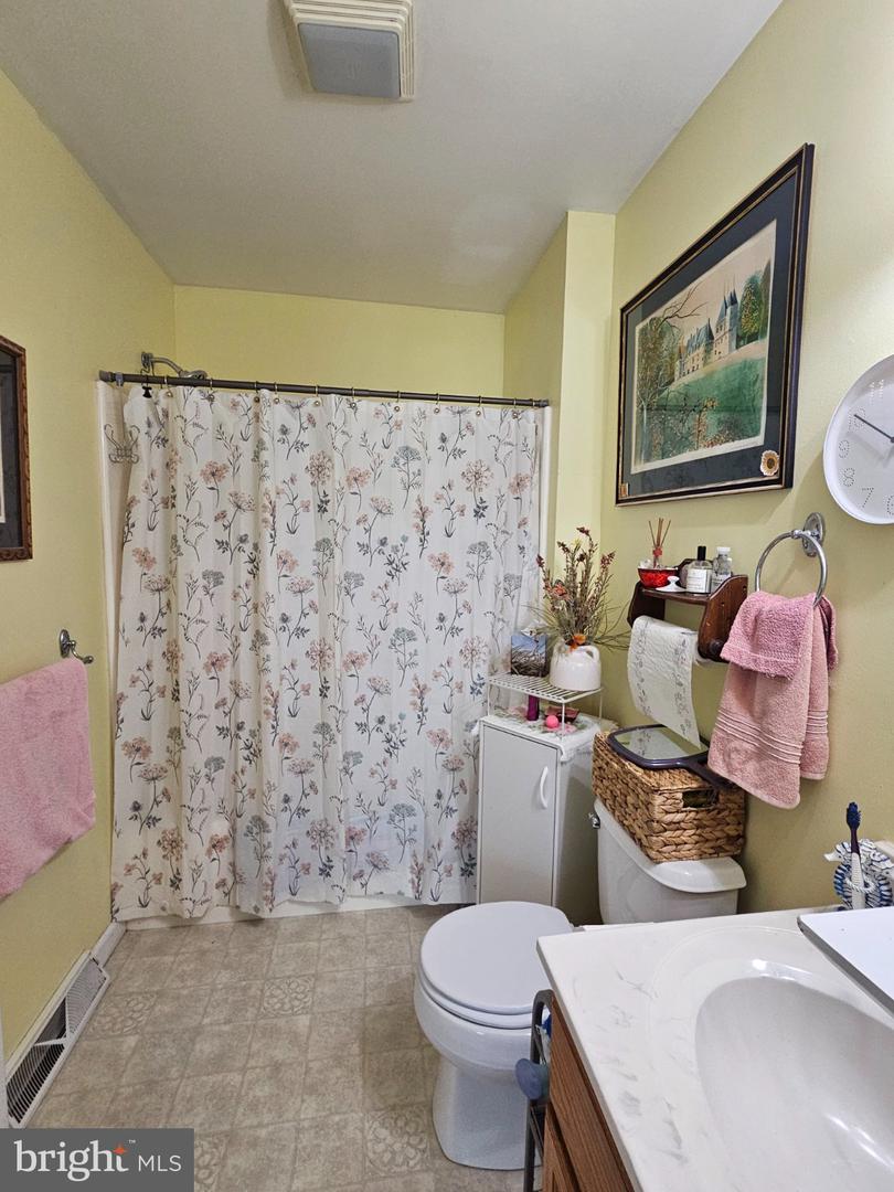 285 Beastons Rd Property Photo 10