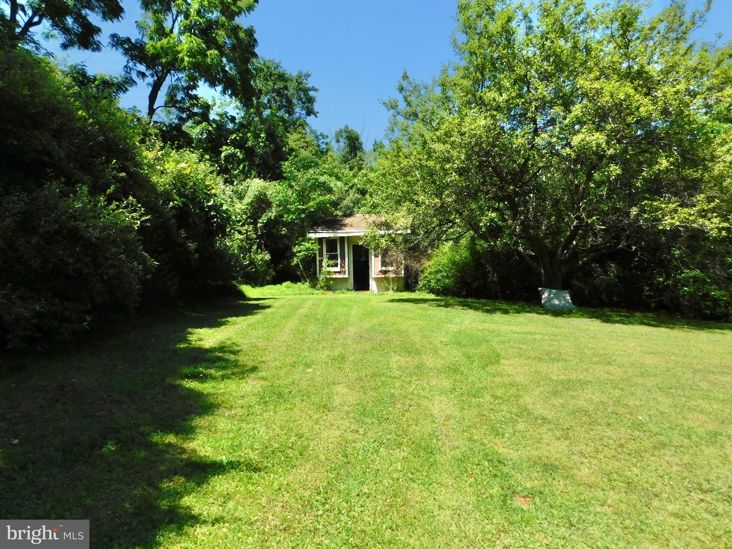 199 Swartz Rd Property Photo 5