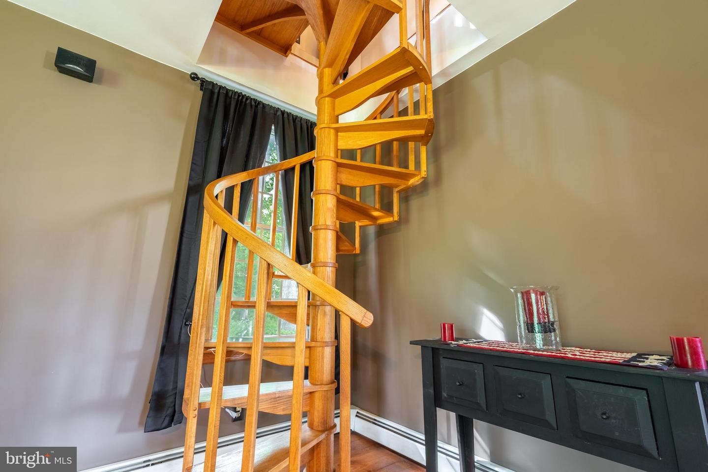 240 Frogtown Rd Property Photo 15