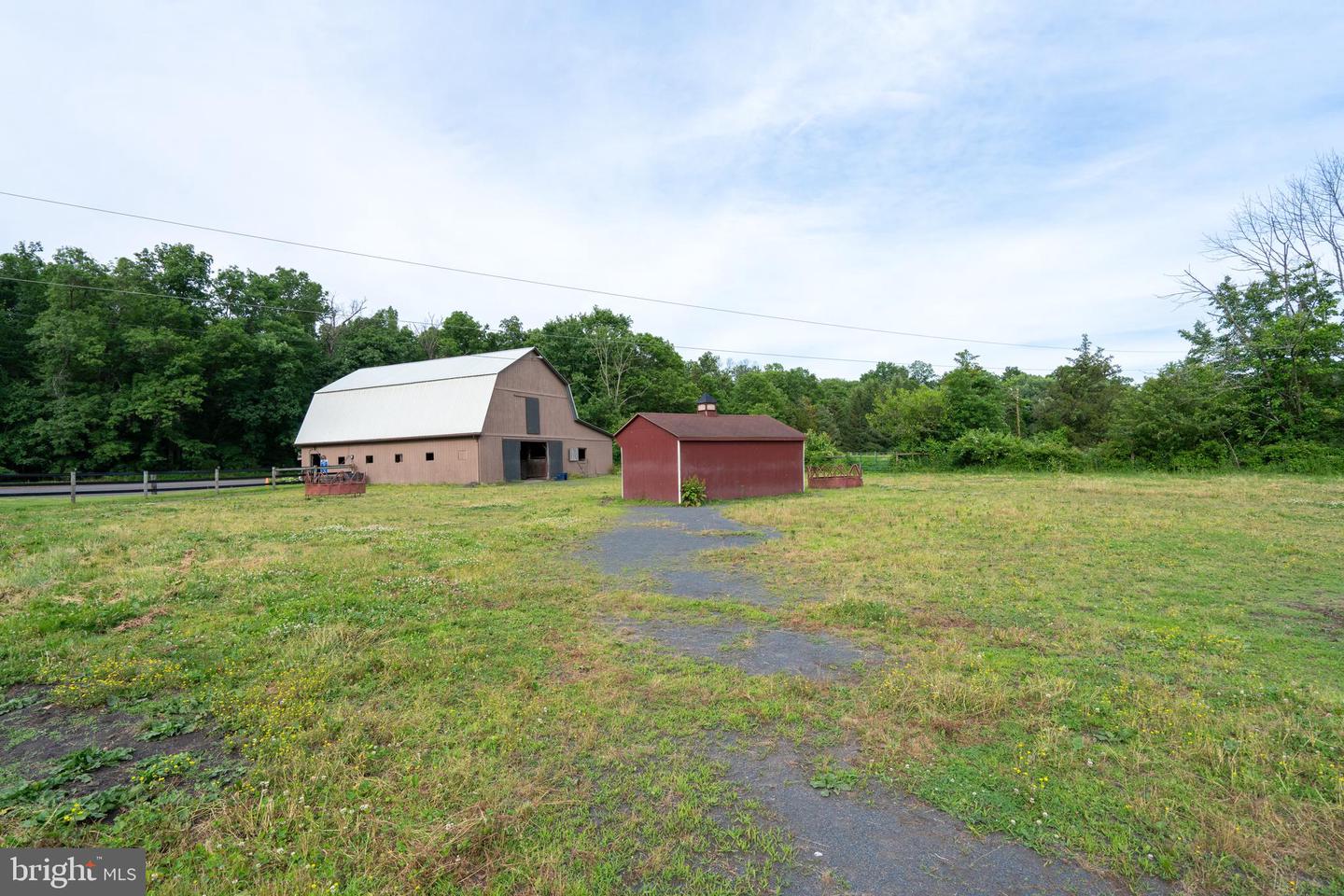 240 Frogtown Rd Property Photo 51