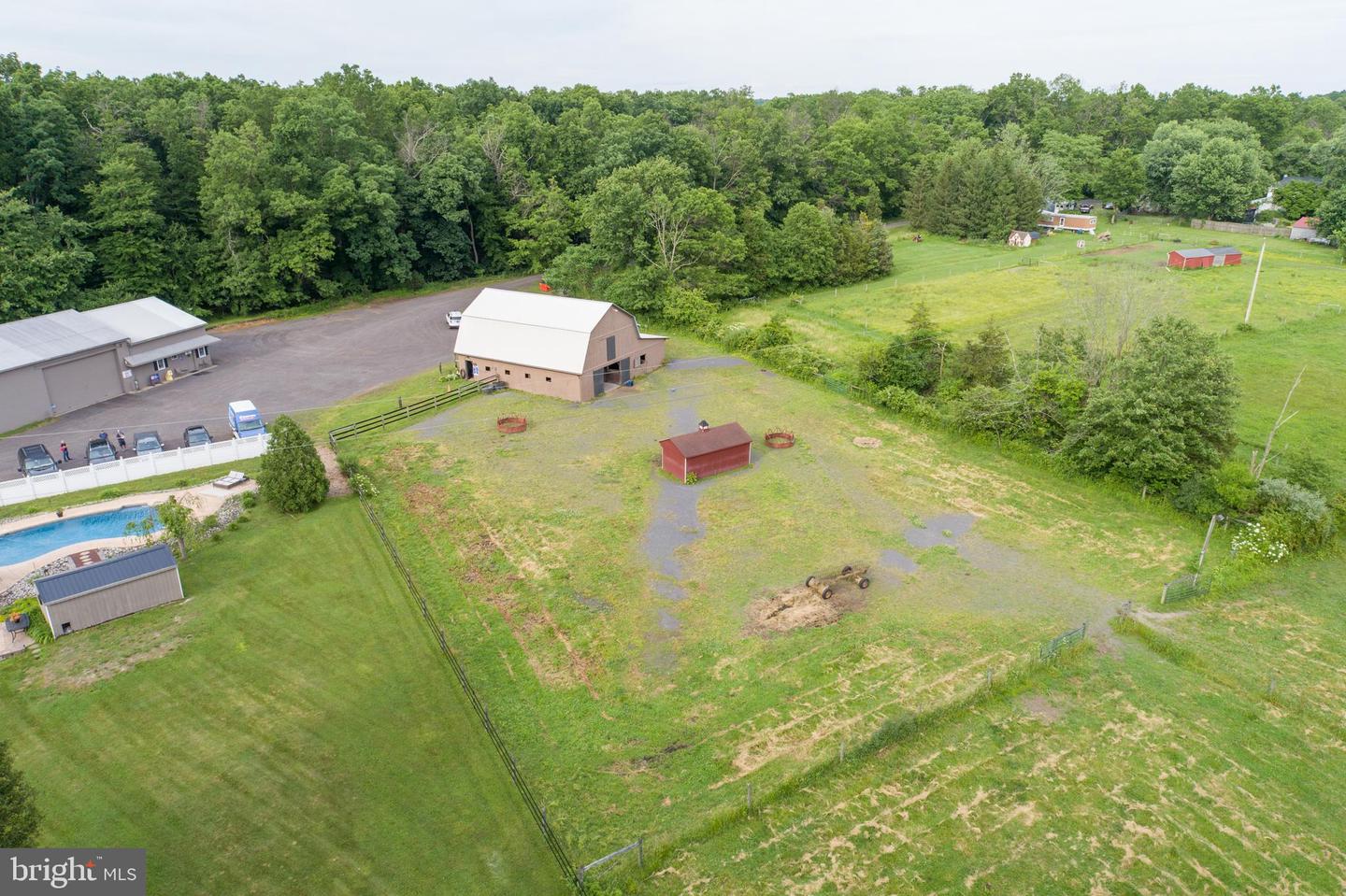 240 Frogtown Rd Property Photo 58