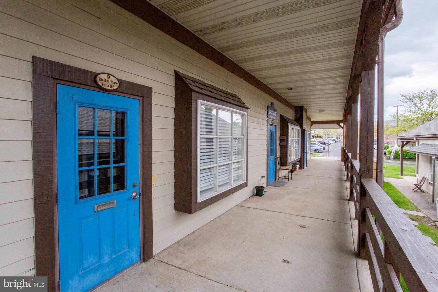 9 Market Place Property Photo 3