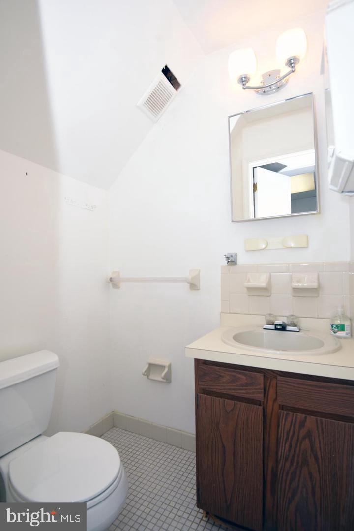 1012 Millcreek Dr #1012 Property Photo 5