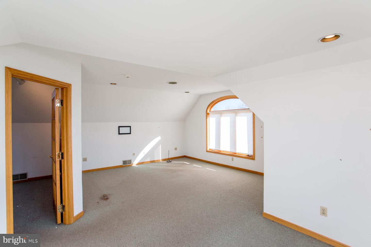 8329 Easton Rd Property Photo 23