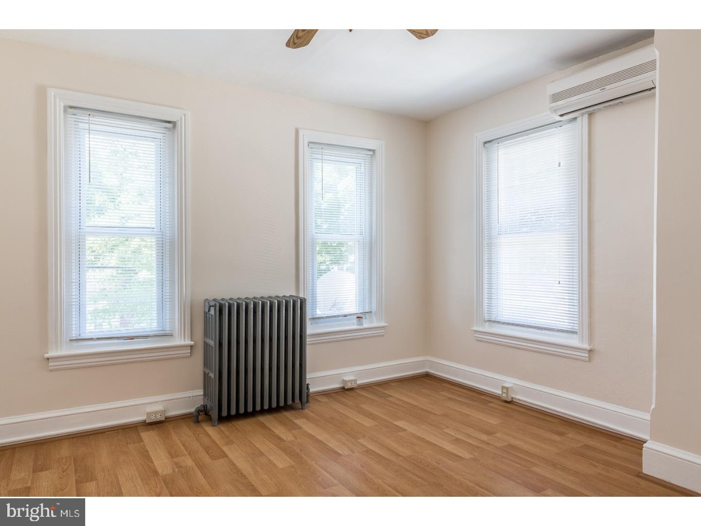 37 N Clinton St Property Photo 24