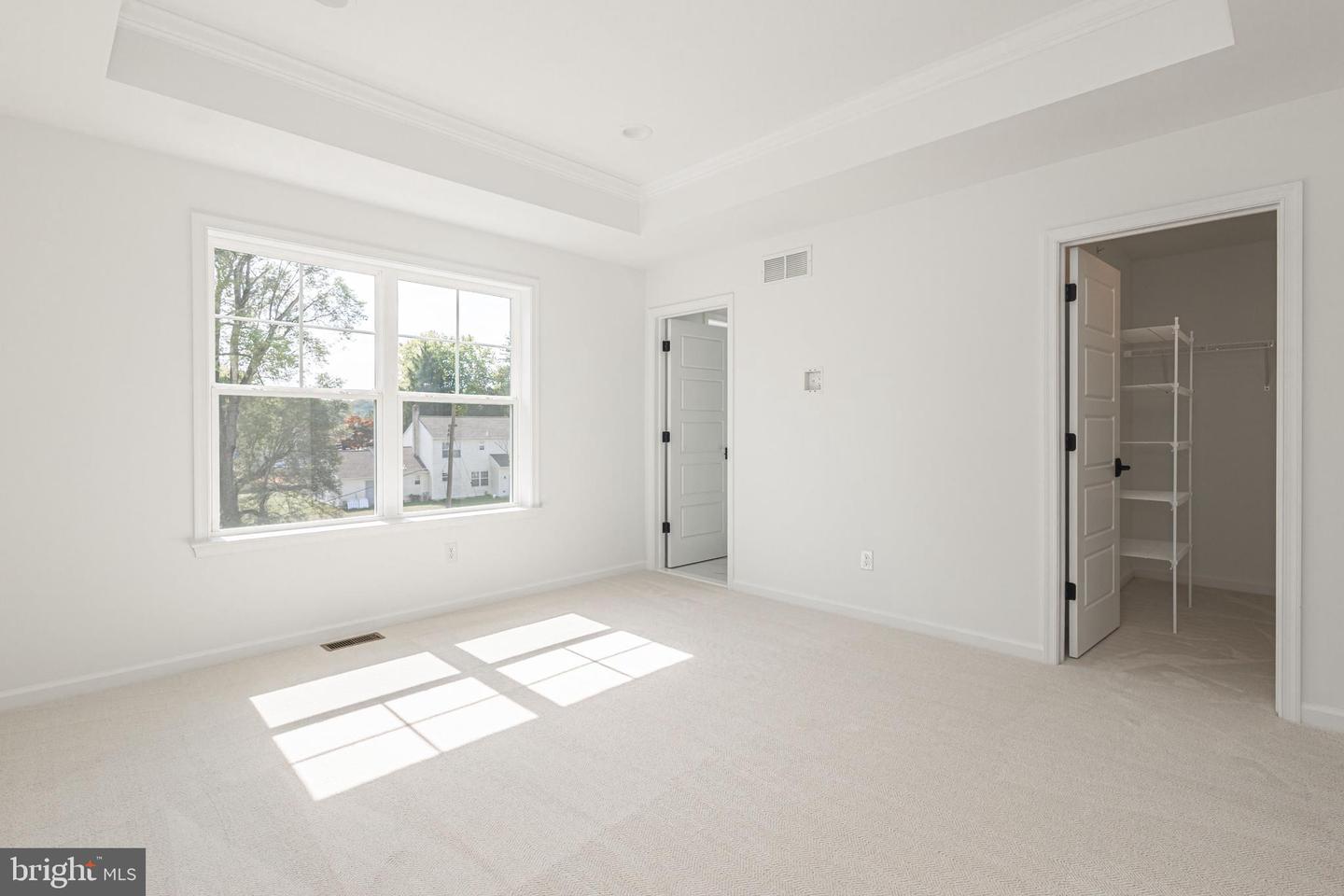 20 Warren Dr #10 Property Photo 18