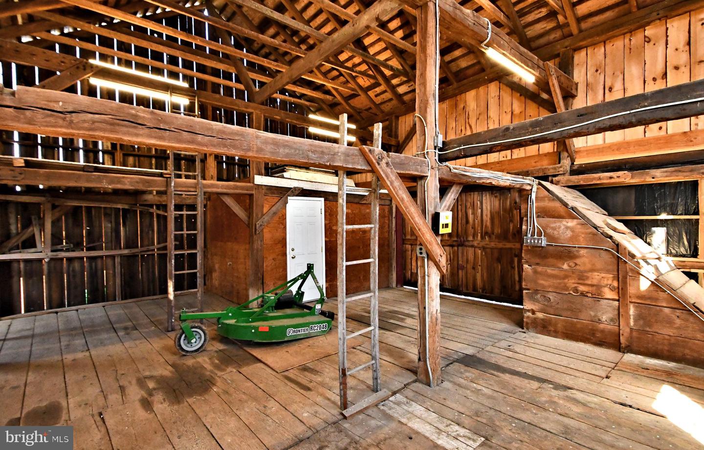 220 Stoopville Rd Property Photo 89