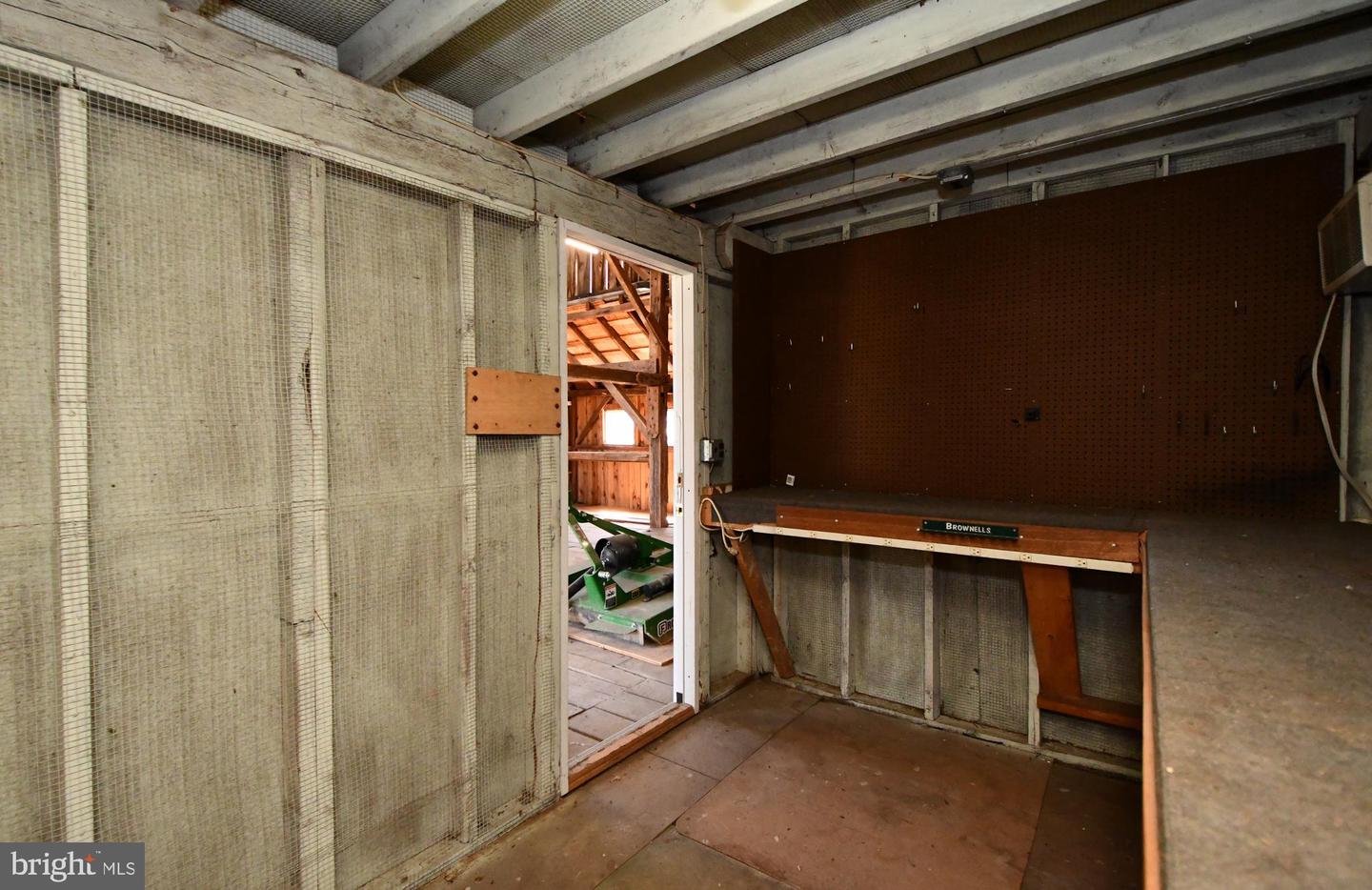 220 Stoopville Rd Property Photo 92