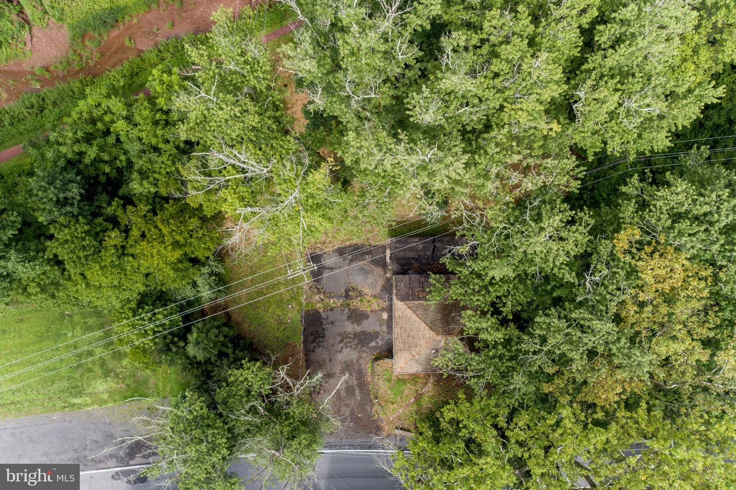 773 River Rd Property Photo 21