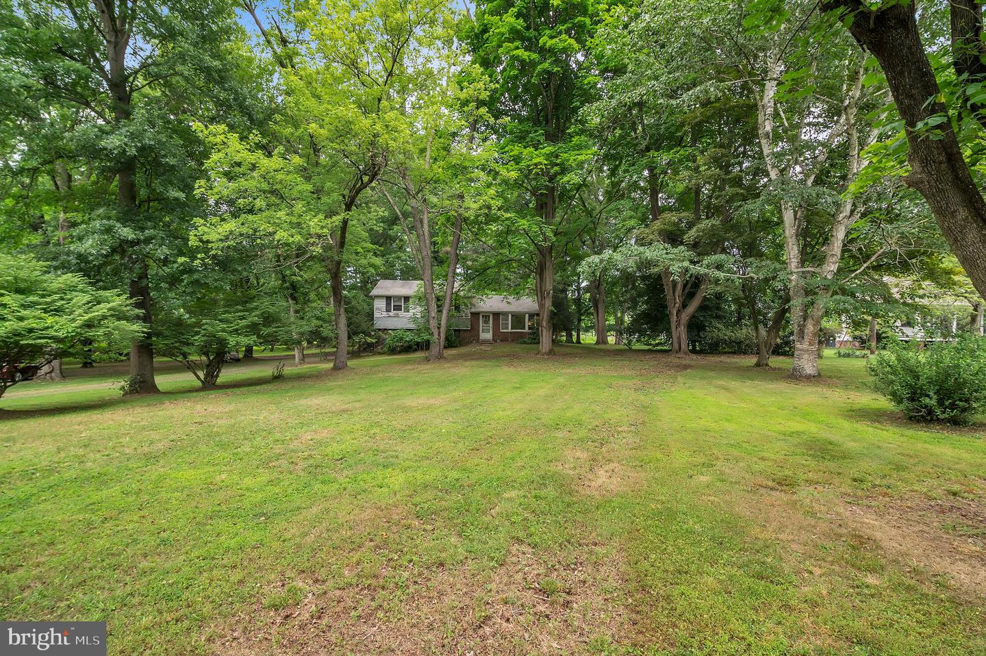 1155 Mount Eyre Rd Property Photo 1