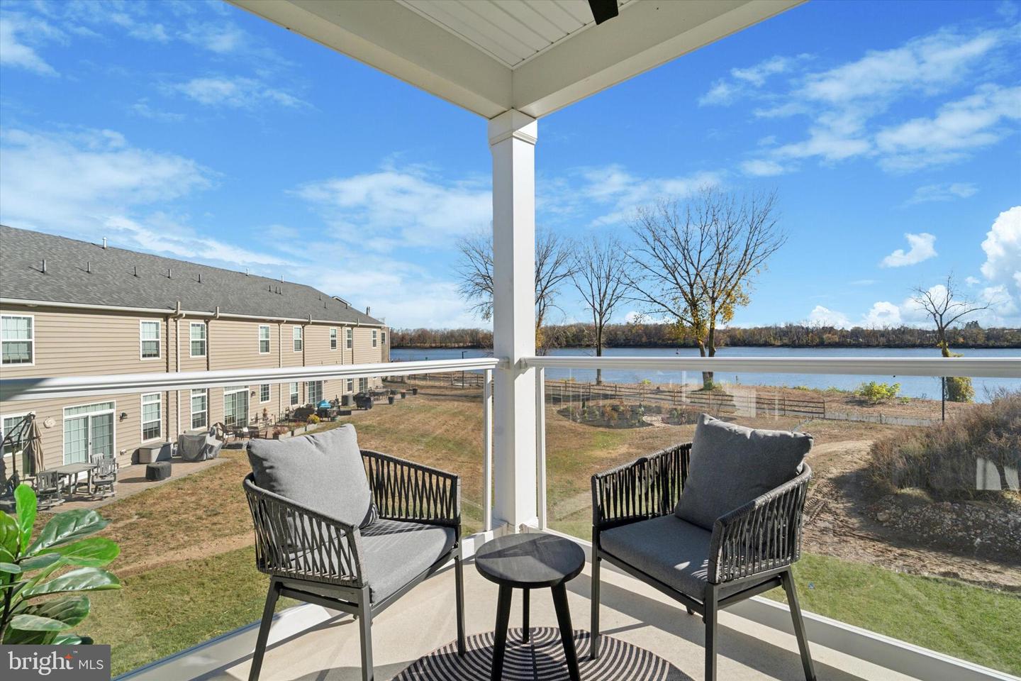 16352 River View Ct Property Photo 26