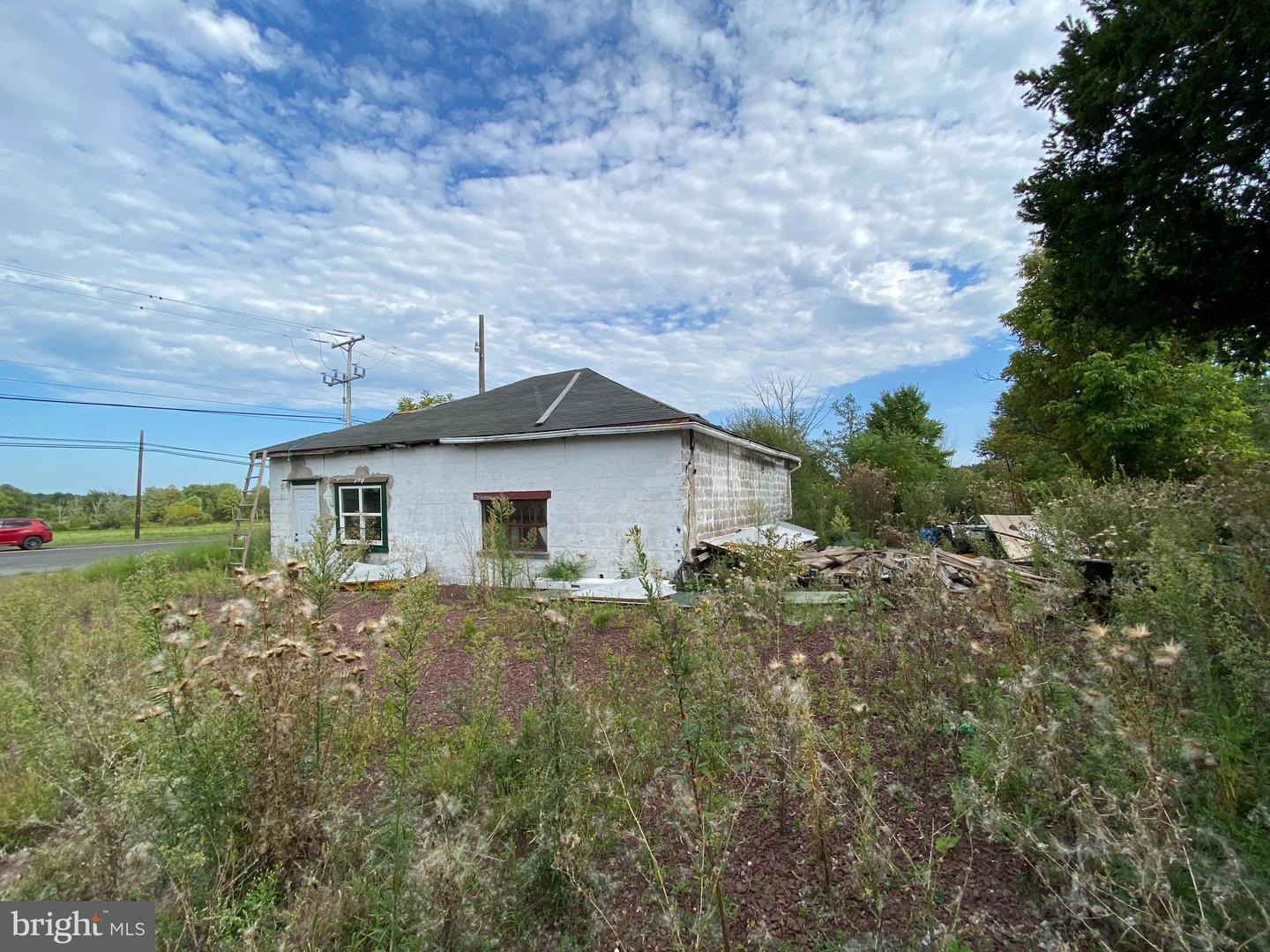 8260 Easton Rd Property Photo 12