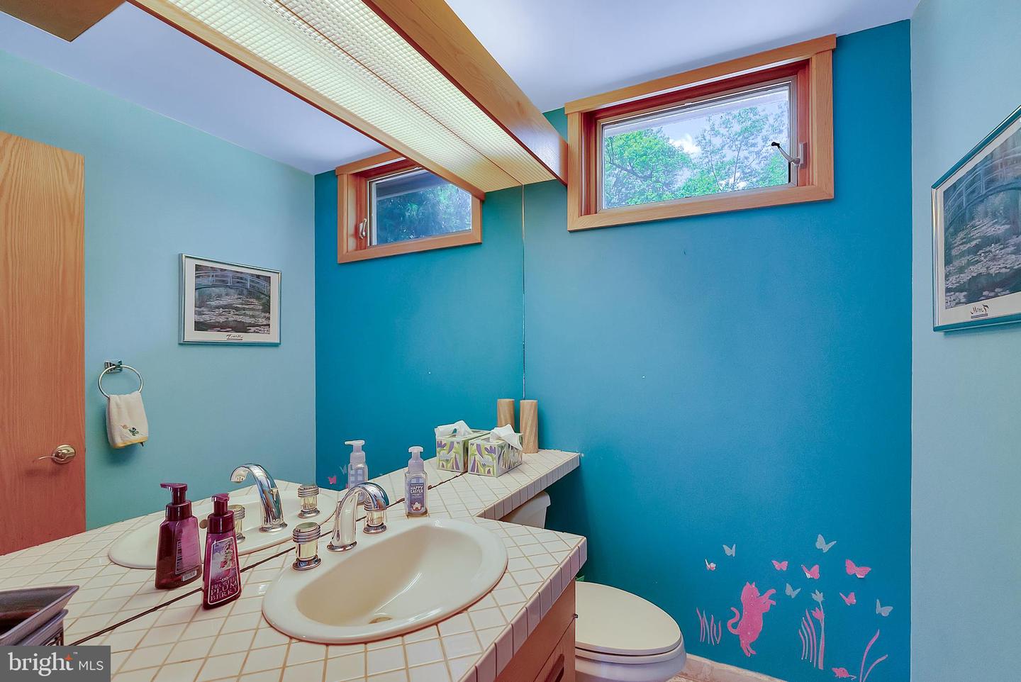 636 Almshouse Rd Property Photo 38
