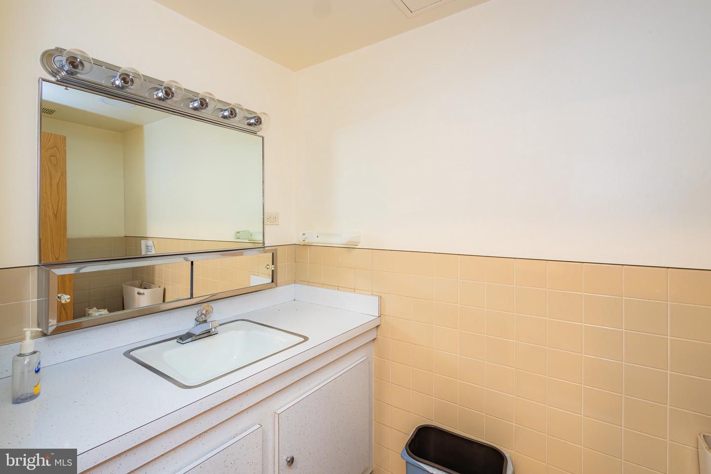 1105 Industrial Blvd Property Photo 64