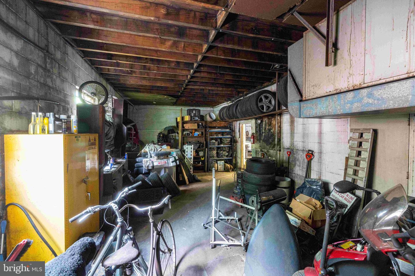 6528 Lower York Rd Property Photo 3