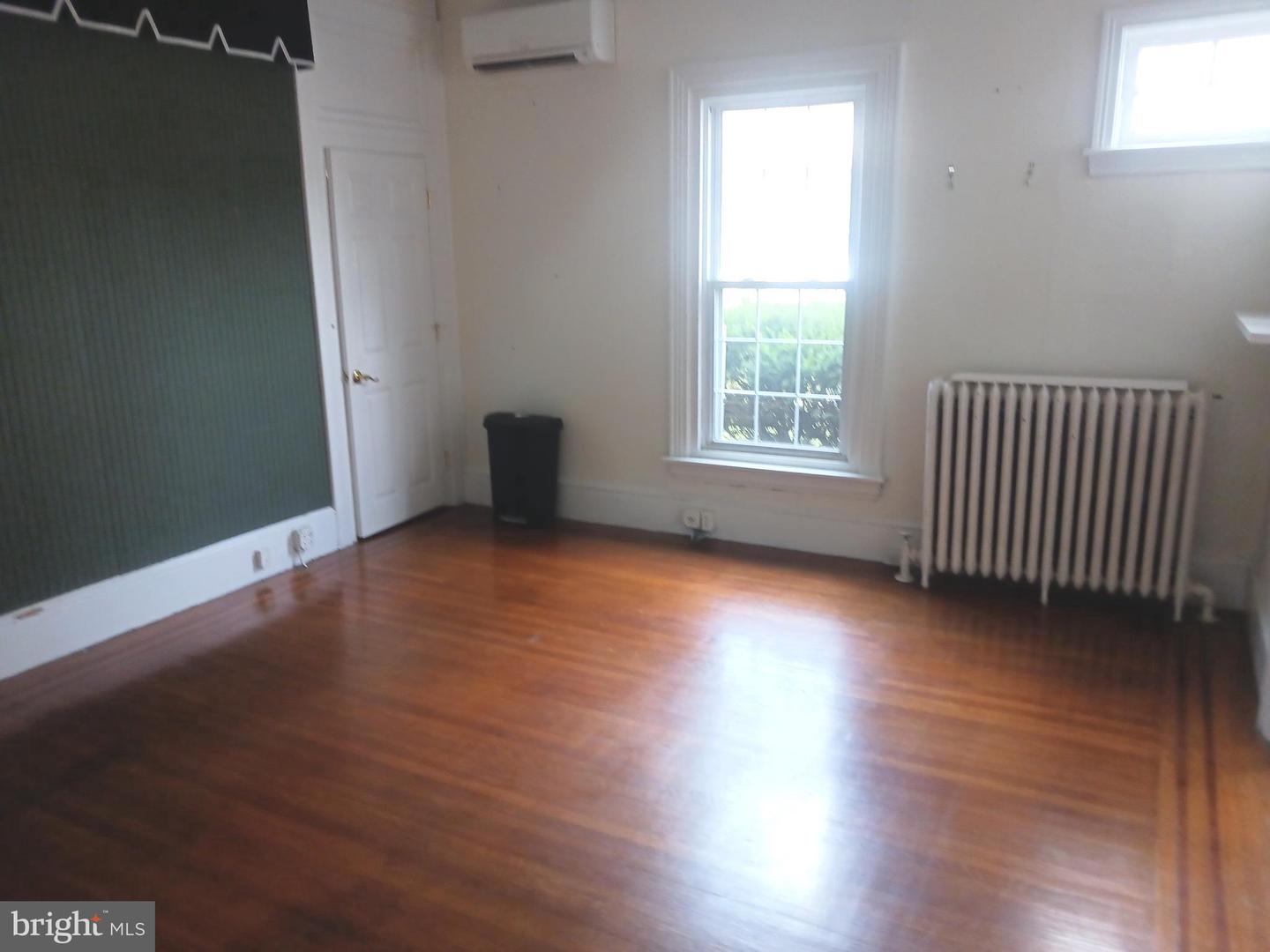 5870 Easton Rd #a Property Photo 11