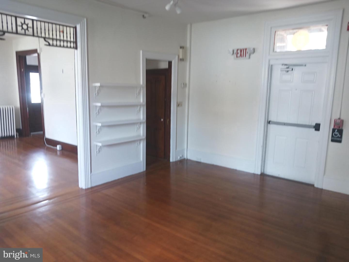 5870 Easton Rd #a Property Photo 14