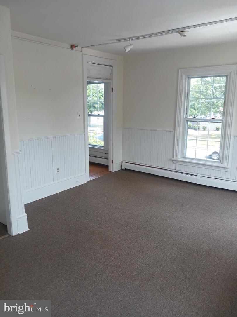 5870 Easton Rd #a Property Photo 21